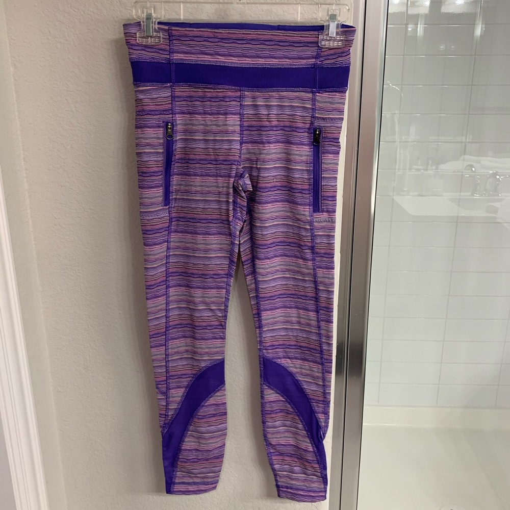 Lululemon size 4/XS 7/8 length tight